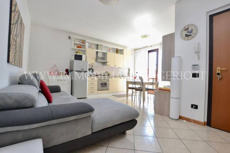 Spazioso bilocale con box e cantina Villa d'Adda