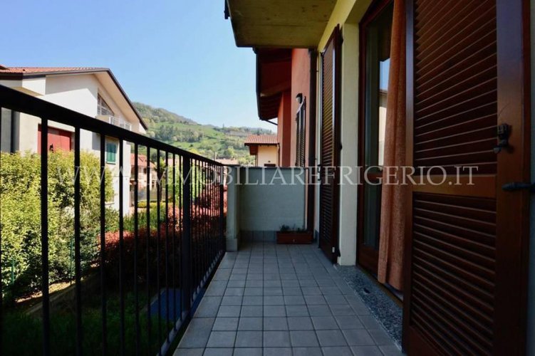 Spazioso bilocale con box e cantina Villa d'Adda