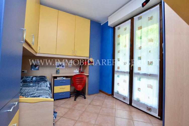 Appartamento con giardino e taverna Caprino Bergamasco