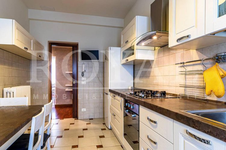 Via Palma il Vecchio – Ampio trilocale ristrutturato Bergamo