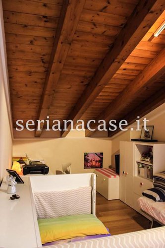 CENTRALE, PRESTIGIOSO ATTICO CON TERRAZZO E BOX DOPPIO Seriate