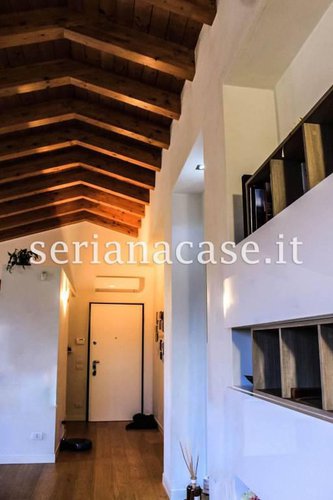 CENTRALE, PRESTIGIOSO ATTICO CON TERRAZZO E BOX DOPPIO Seriate