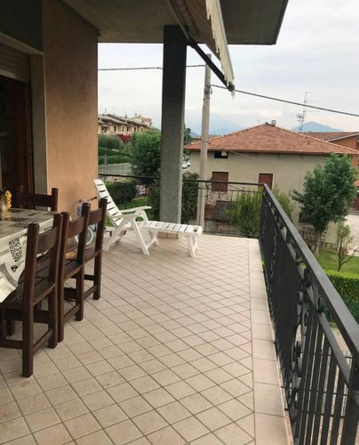 Quadrilocale con terrazza vivibile, giardino, box e taverna San Paolo d'Argon