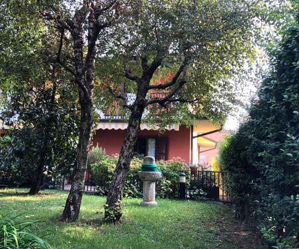 Splendida villa di testa con giardino, taverna. Ampi spazi! Ranica