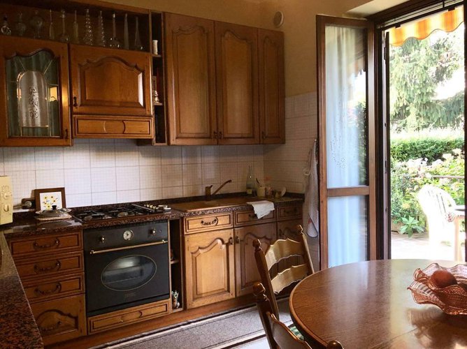 Splendida villa di testa con giardino, taverna. Ampi spazi! Ranica