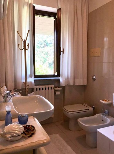 Splendida villa di testa con giardino, taverna. Ampi spazi! Ranica