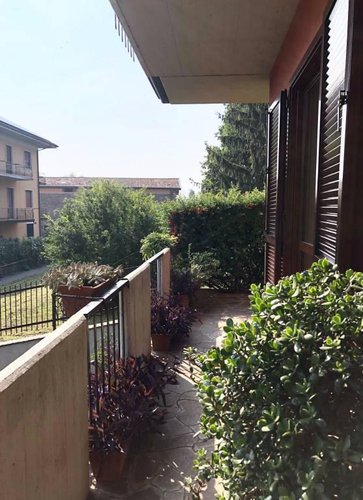 Splendida villa di testa con giardino, taverna. Ampi spazi! Ranica