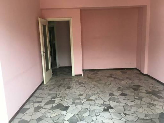 CENTRALISSIMO BILOCALE IN ERBA Erba