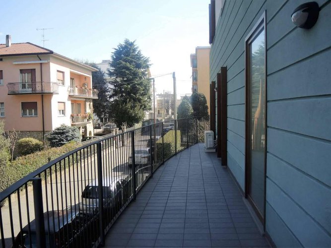 Recente bilocale in una laterale di Borgo Palazzo Bergamo