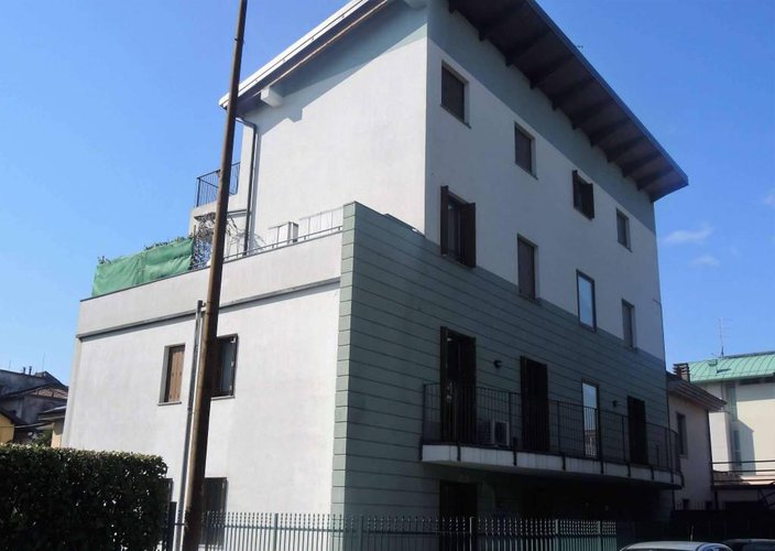 Recente bilocale in una laterale di Borgo Palazzo Bergamo