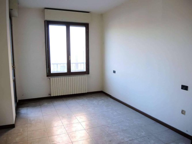 Quadrilocale con giardino e box Villaggio Sposi Bergamo