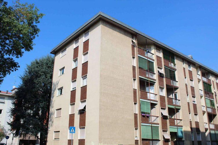 Trilocale ultimo piano nel quartiere di Loreto Bergamo