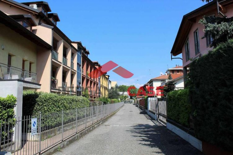 Bilocale con giardino e box Bergamo