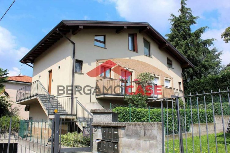 Bilocale con giardino e box Bergamo