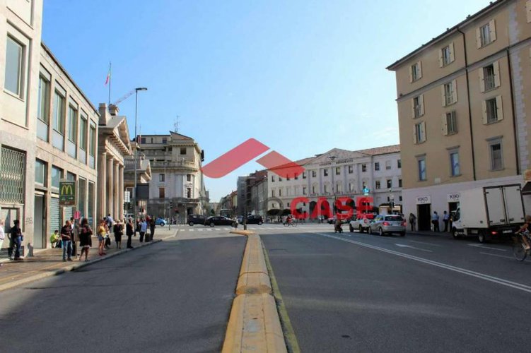 Plurilocale in Porta Nuova