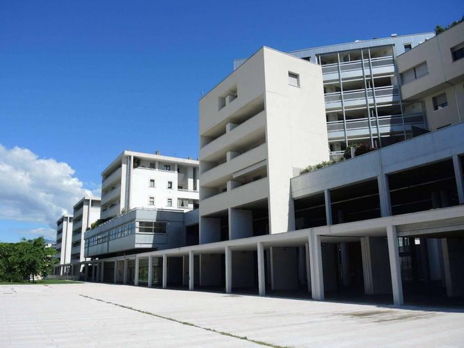 Trilocale con terrazzo e box Via San Bernardino Bergamo