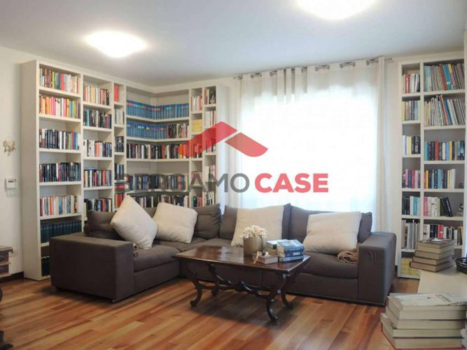 Recente attico con box zona san bernardino
