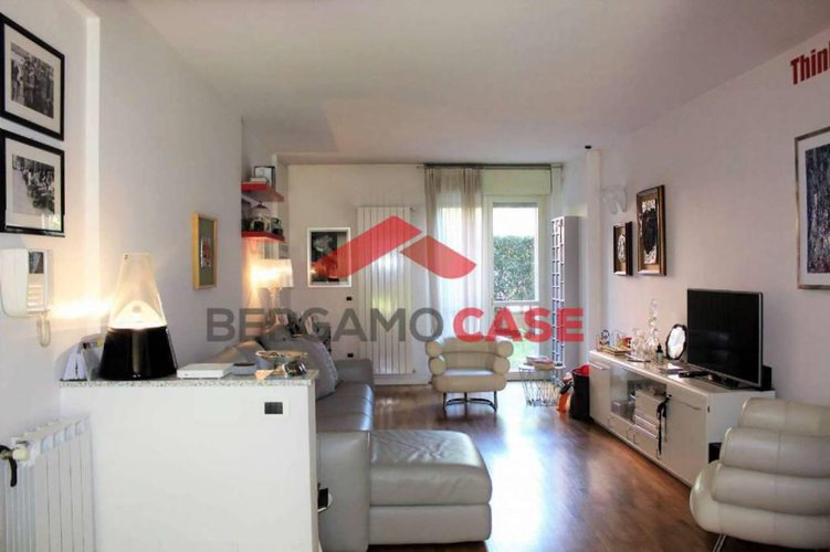 Trilocale con giardino e ampio box Bergamo