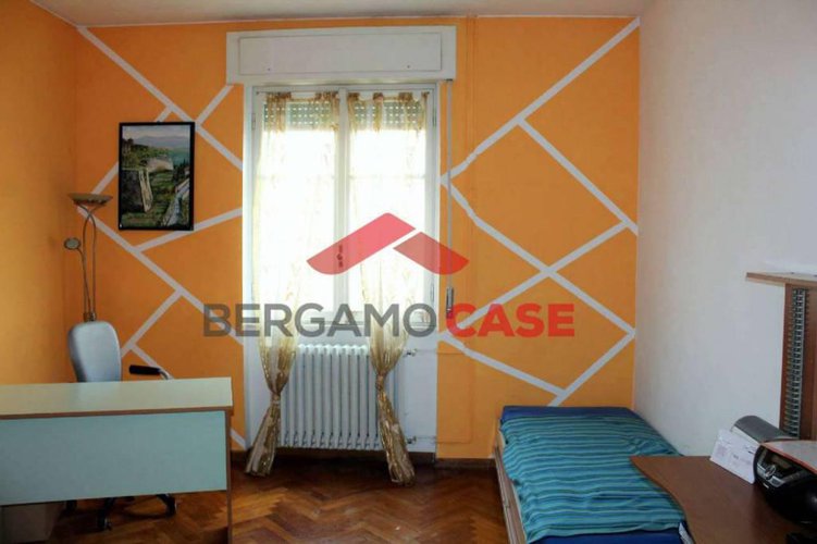 Trilocale con posto auto a redona Bergamo