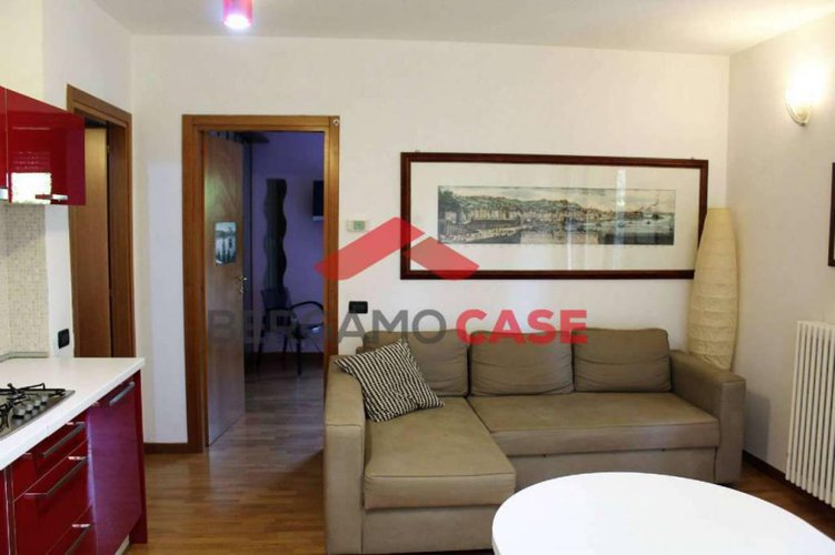 Bilocale con giardino e box Bergamo