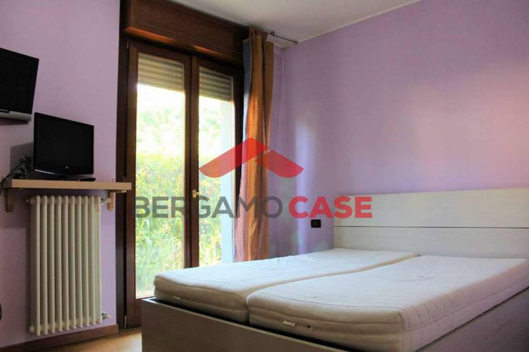 Bilocale con giardino e box Bergamo