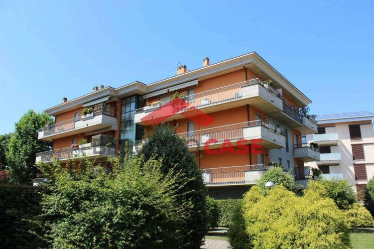 Bilocale con giardino e box Bergamo