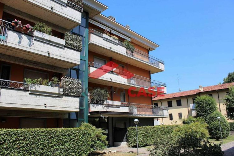 Bilocale con giardino e box Bergamo