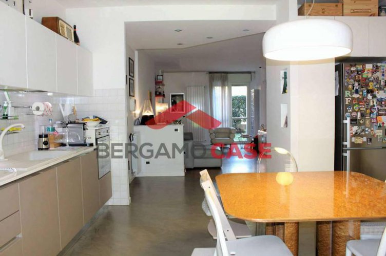 Trilocale con giardino Bergamo