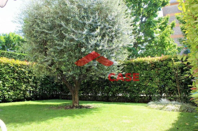 Trilocale con giardino Bergamo