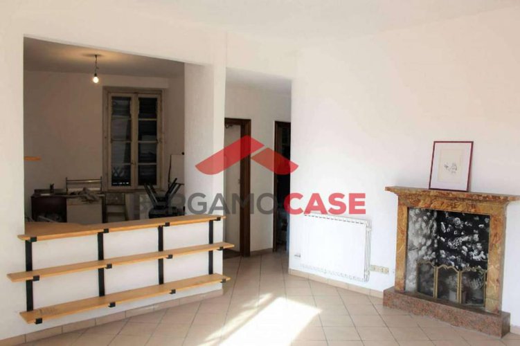 Trilocale Via Camozzi Bergamo