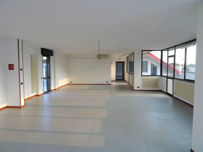 Castelli Calepio ufficio 90mq Castelli Calepio