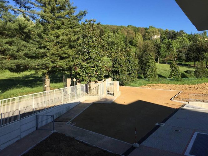 Appartamento al primo ed ultimo piano con balcone Ponteranica
