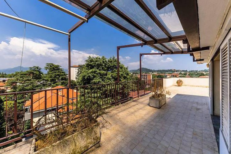 Attico Ponte San Pietro