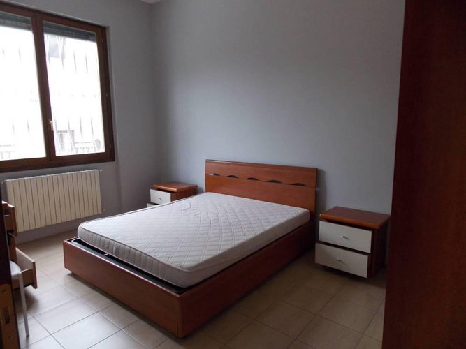 BILOCALE AL PIANO TERRA IN VENDITA