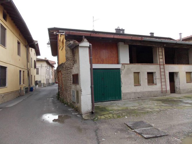 PORZIONE DI CASA IN CENTRO GHISALBA Ghisalba