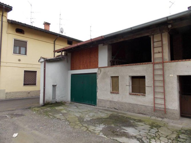 PORZIONE DI CASA IN CENTRO GHISALBA Ghisalba