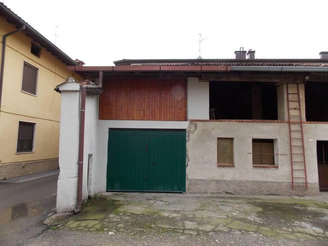 PORZIONE DI CASA IN CENTRO GHISALBA Ghisalba