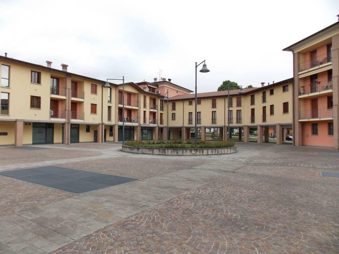 TRILOCALE IN VENDITA A GRUMELLO DEL MONTE Grumello del Monte