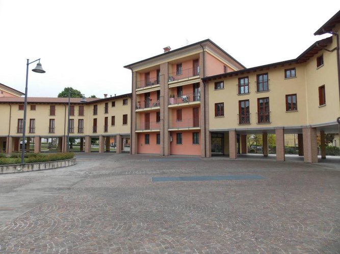 TRILOCALE IN VENDITA A GRUMELLO DEL MONTE Grumello del Monte