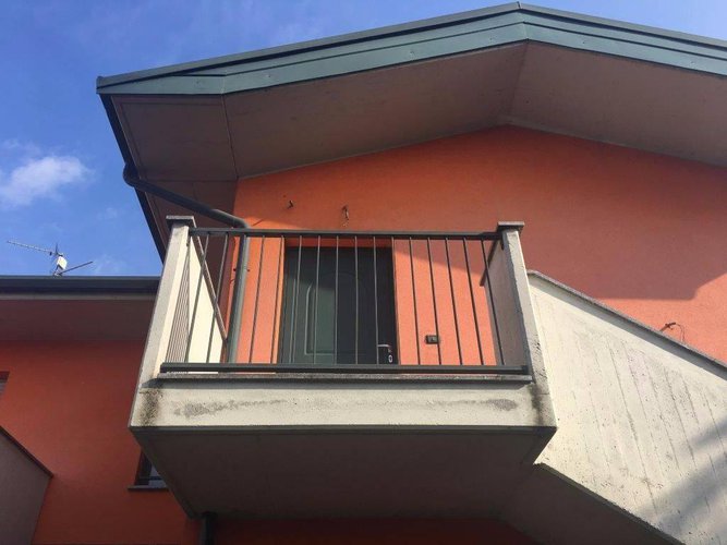 Trilocale Fara Olivana con Sola