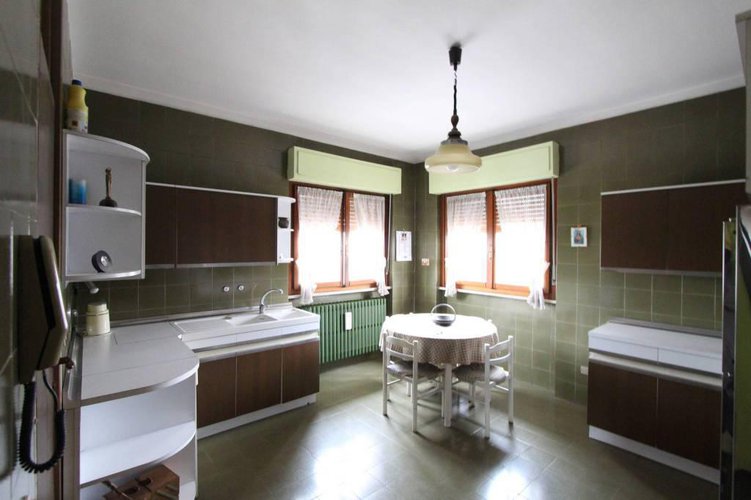 POSIZIONE E RISERVATEZZA SONO IMPAGABILI!!! Cividate al Piano