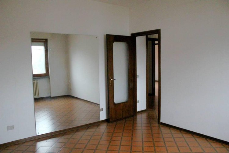 APPARTAMENTO TRILOCALE CALCIO Calcio