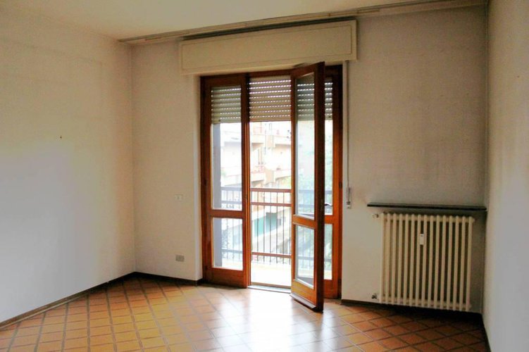 APPARTAMENTO TRILOCALE CALCIO Calcio