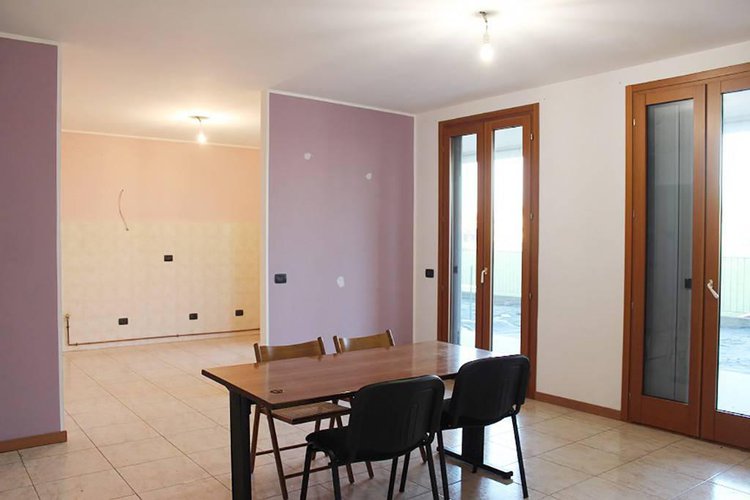 TRILOCALE CON GIARDINO