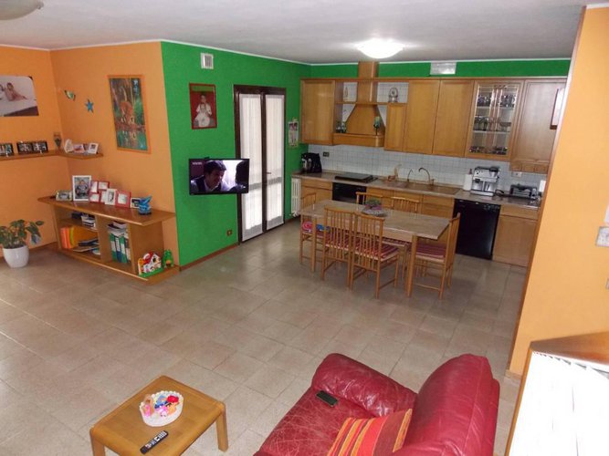 COSTRUZIONE DI ALTRI TEMPI!! Palosco