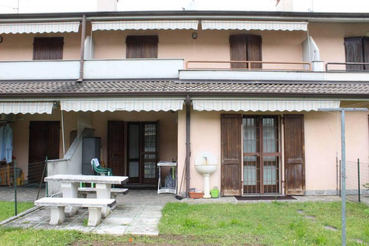 COSTRUZIONE DI ALTRI TEMPI!! Palosco