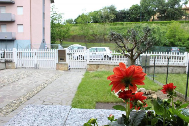 COSTRUZIONE DI ALTRI TEMPI!! Palosco