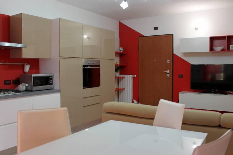 SEMINUOVO IN CLASSE B CON TERRAZZA PRIVATA DI 156MQ Romano di Lombardia