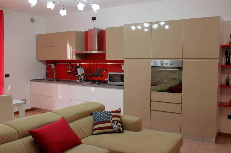 SEMINUOVO IN CLASSE B CON TERRAZZA PRIVATA DI 156MQ Romano di Lombardia