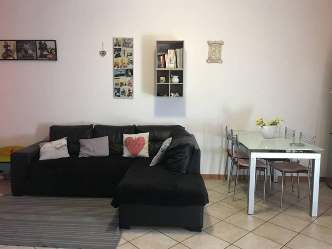 VILLETTA A SCHIERA DI TESTA AD ANTEGNATE Antegnate